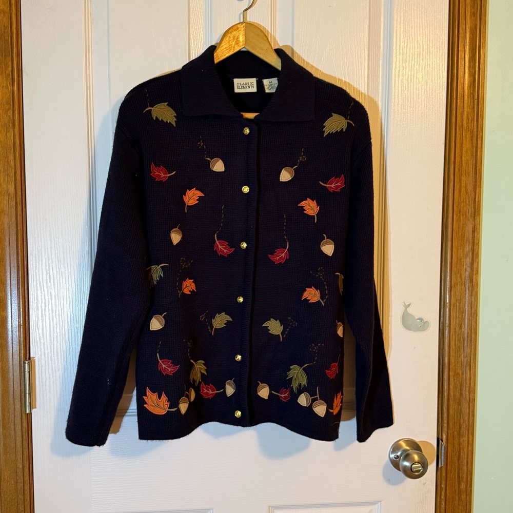 Classic Elements Full Button Front Embroidered Leaf/Acorn Cardigan M